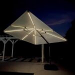 Square Cantilever Patio Umbrella, 360-Degree Rotating Offset Umbrella with Aluminum Frame - Apple Green / 8' X 8' / Standard